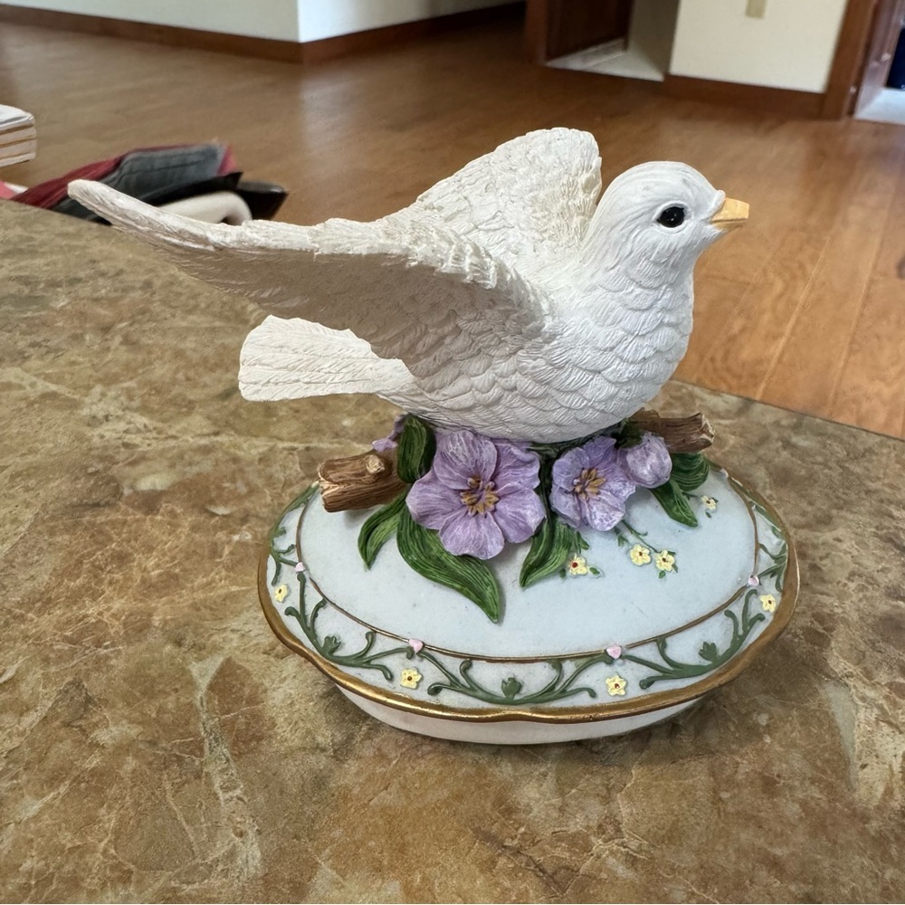 Heritage House Sing A Song Music Box Figurine Dove & Flowers, The Way We Were